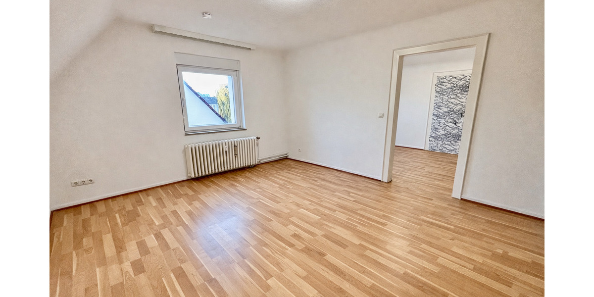 Etagenwohnung Gelsenkirchen Scholven - 4 Zimmer, 124 m&sup2;, 94.900&euro; | Angebot:25423895