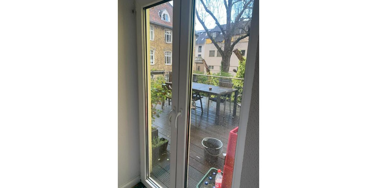 Etagenwohnung Essen Stadtbezirk VII - 4 Zimmer, 125 m&sup2;, 1.500&euro; | Angebot:26232623