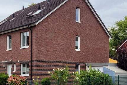 Alles zu Fuß zu erreichen, geräumiges Haus in ruhiger Siedlung 4 zimmer