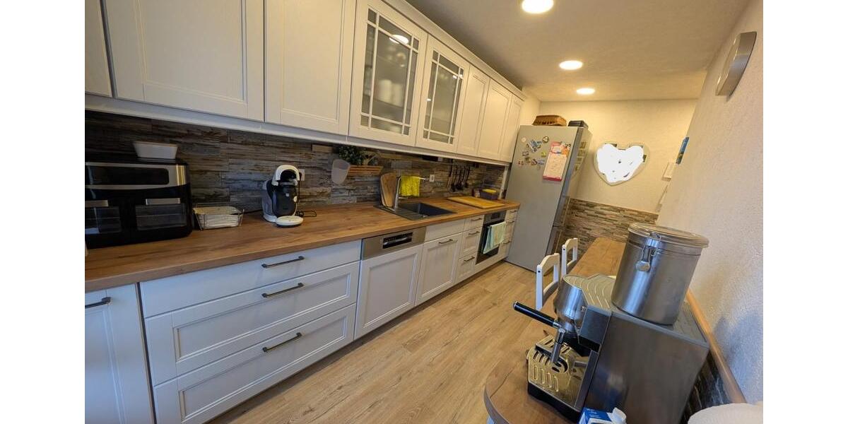 Etagenwohnung Wuppertal Lichtenplatz - 3 Zimmer, 75 m&sup2;, 275.000&euro; | Angebot:27127729