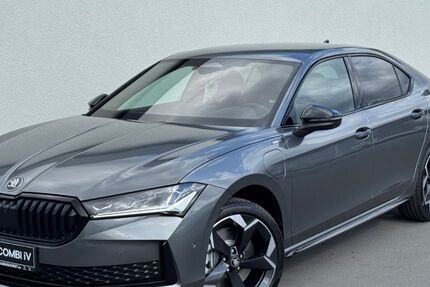 Skoda Superb 7.000 km 49.890 € Castrop-Rauxel 44579