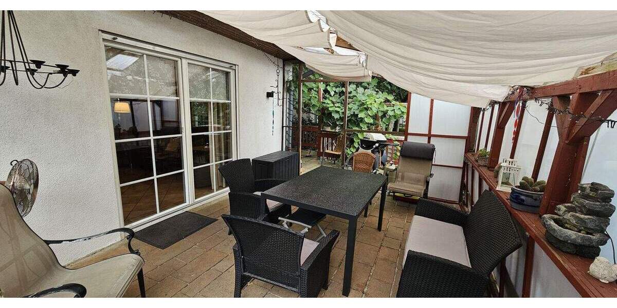 Mehrfamilienhaus, Wohnhaus Gelsenkirchen Hassel - 7 Zimmer, 152 m&sup2;, 420.000&euro; | Angebot:24377491