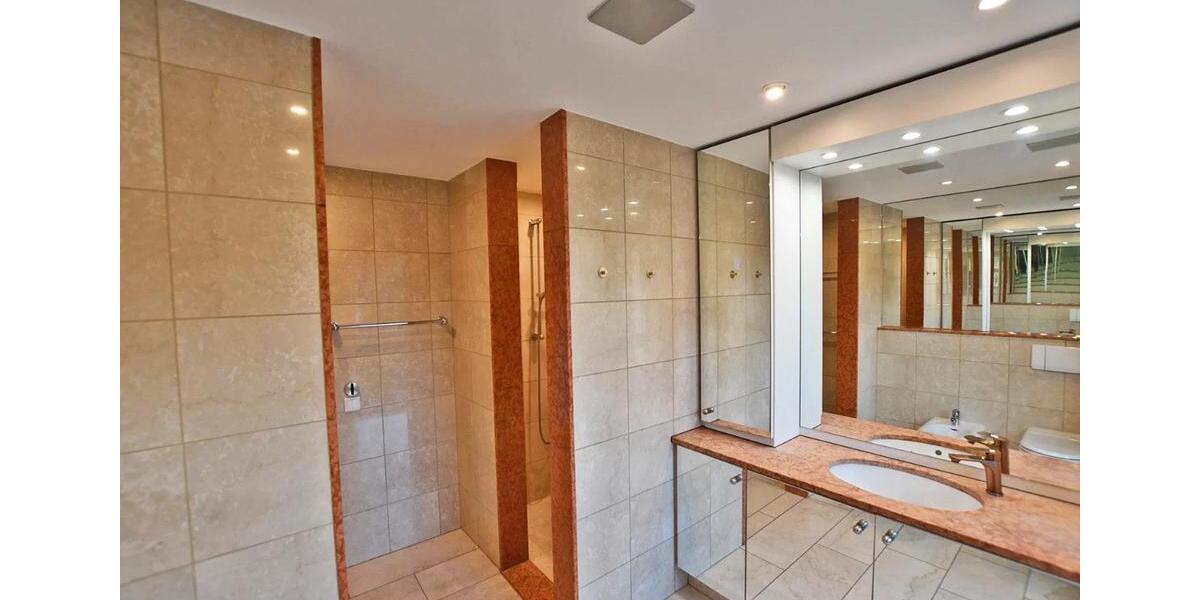 Maisonettenwohnung Ratingen Hösel - 5 Zimmer, 151 m&sup2;, 570.000&euro; | Angebot:24570675