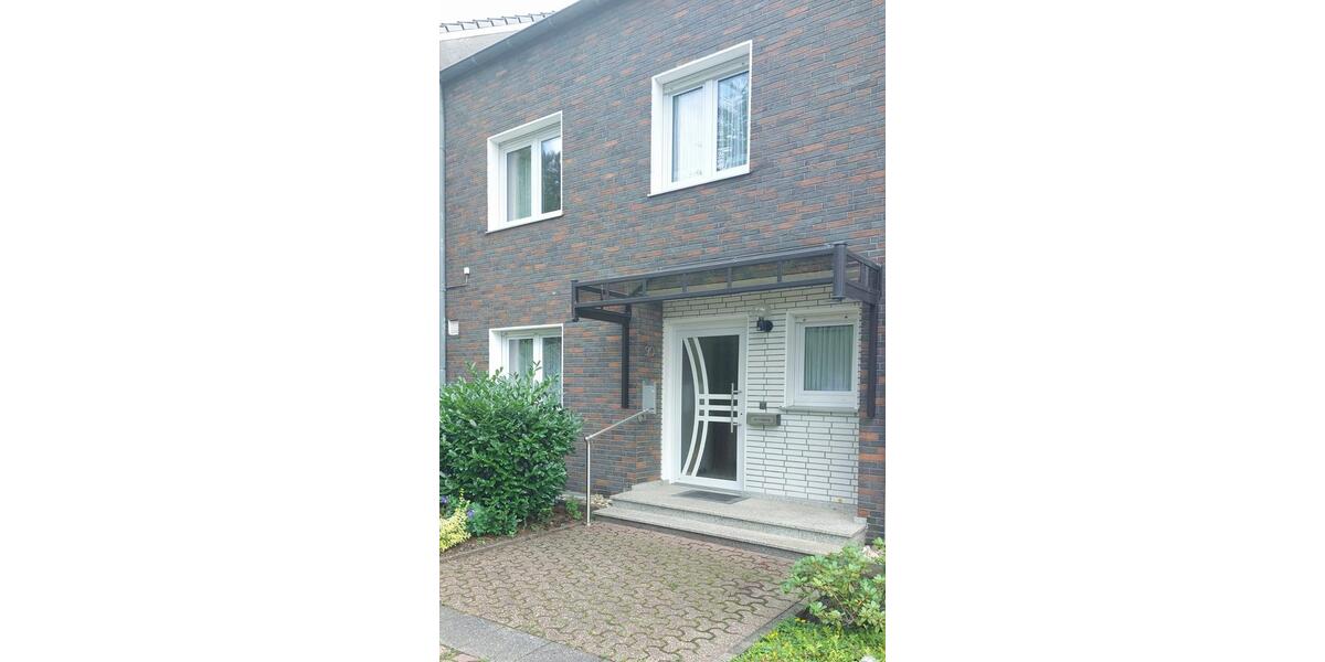 Schönes Häuschen, schöner Garten, gerne auf einen Käufer warten! 7 zimmer