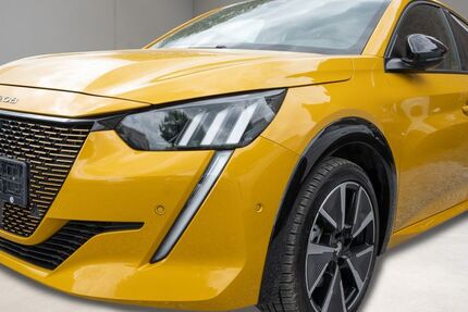 Peugeot 208 31.842 km 16.590 &euro; Bochum 44801