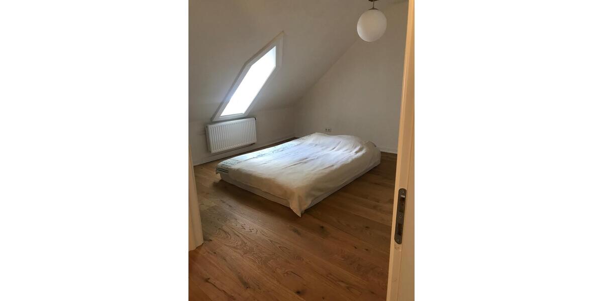 2 Zimmer Dachgeschosswohnung in Wuppertal Elberfeld 2 zimmer