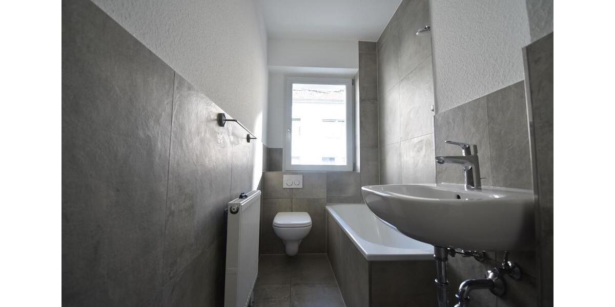 Modernes Wohnen! Sanierte 2-Zi-Whg in DU-Meiderich 2 zimmer