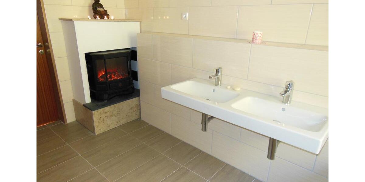 3 Zimmer-Dachgeschosswohnung (4. OG) Wuppertal-Elberfeld 3 zimmer