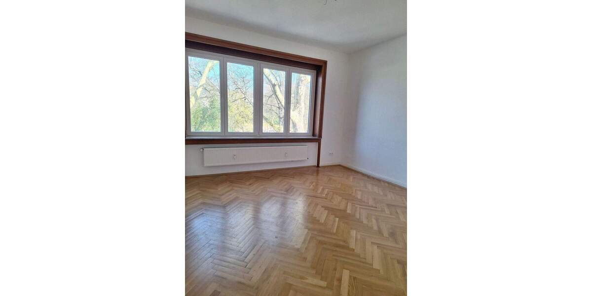 Etagenwohnung Bochum Ehrenfeld - 4 Zimmer, 166 m&sup2;, 1.530&euro; | Angebot:25601024