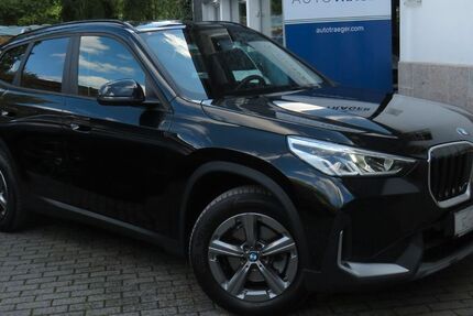 BMW X1 33.381 km 29.990 &euro; Wuppertal 42109