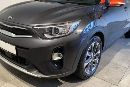 Kia Stonic 112.000 km 12.470 &euro; Bochum - Linden 44879