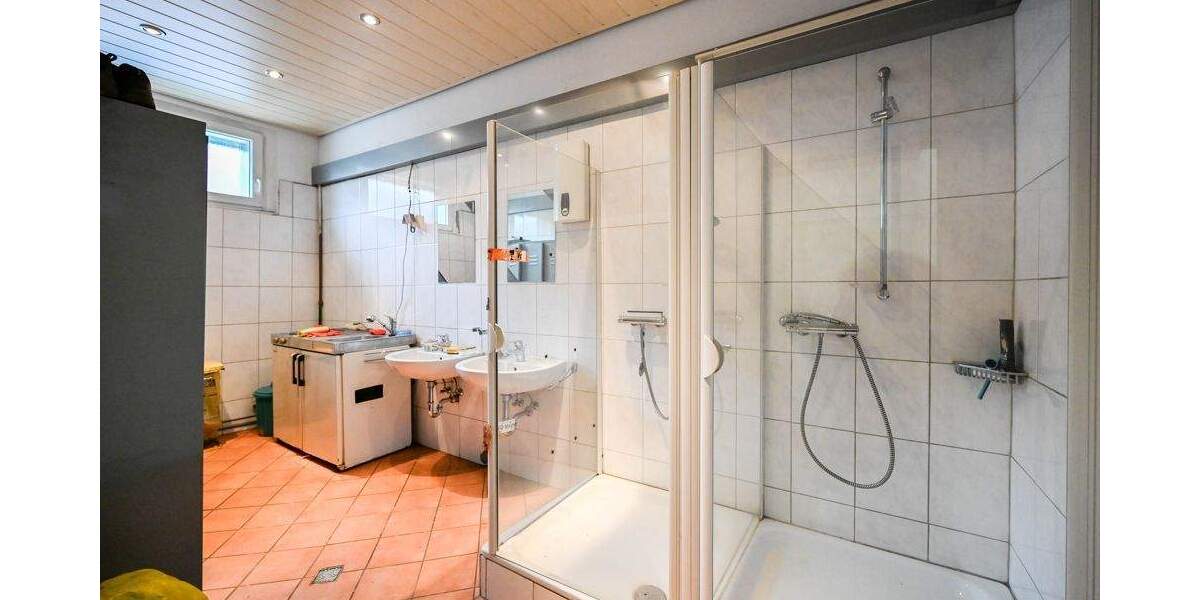 Mehrfamilienhaus, Wohnhaus Hattingen Bredenscheid-Stüter - 5 Zimmer, 185 m&sup2;, 1.200.000&euro; | Angebot:25604777