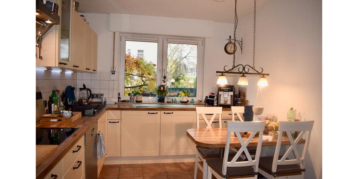 Großzügiges Reihenhaus mit Garten und Garage in Gelsenkirchen 4.5 zimmer