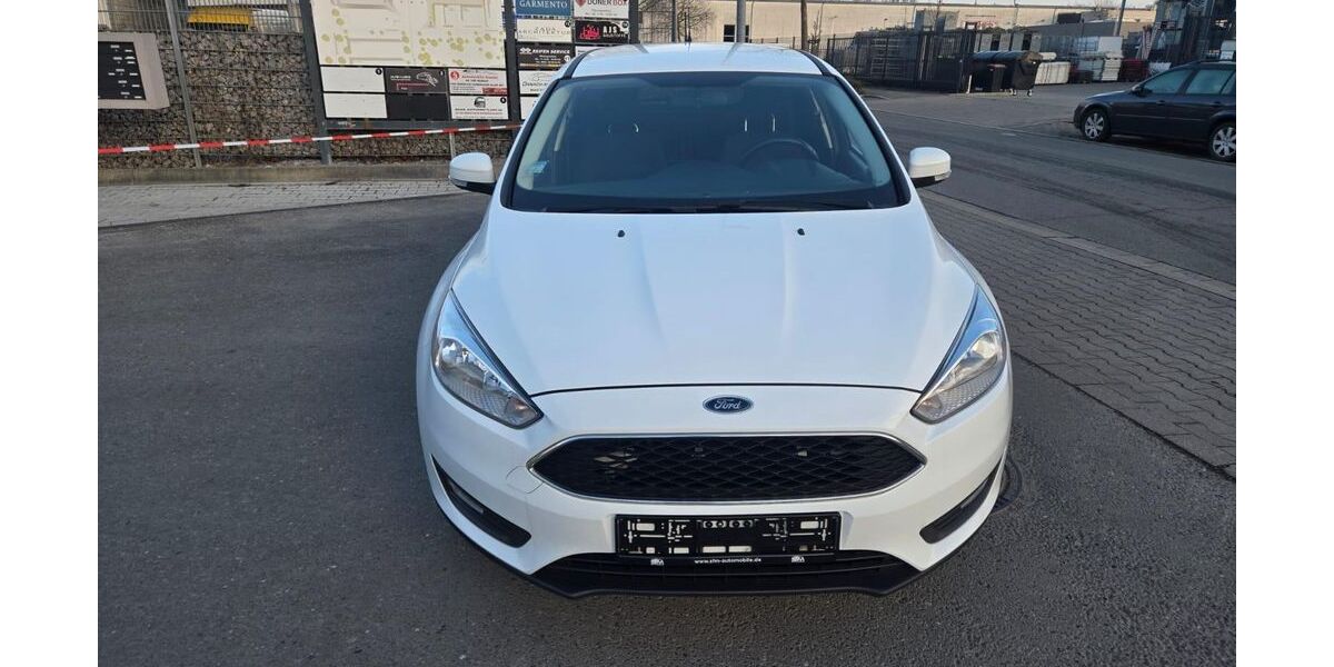 Ford Focus 74.000 km 9.990 &euro; Gelsenkirchen 45884