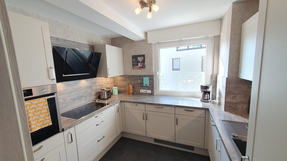 Etagenwohnung Essen Stadtbezirk III - 2 Zimmer, 60 m&sup2;, 850&euro; | Angebot:26384341