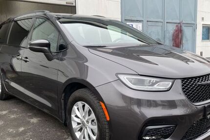 Chrysler Pacifica