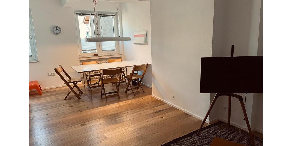 Etagenwohnung Essen Stadtbezirk II - 2 Zimmer, 70 m&sup2;, 2.900&euro; | Angebot:25499367