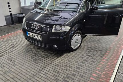 Audi A2