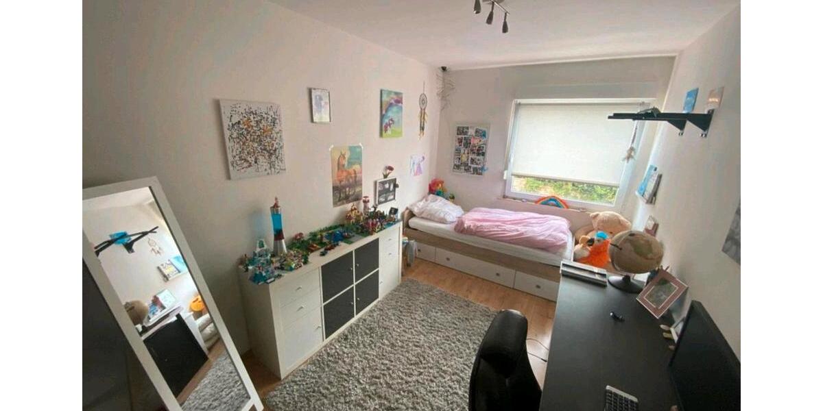 Etagenwohnung Duisburg Angerhausen - 3.5 Zimmer, 70 m&sup2;, 209.000&euro; | Angebot:26313053