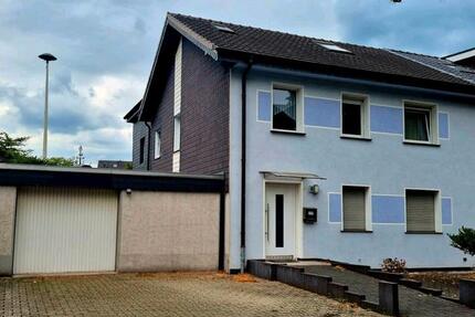 Haus Dinslaken Hiesfeld - 489.000&euro; | Angebot:27438353