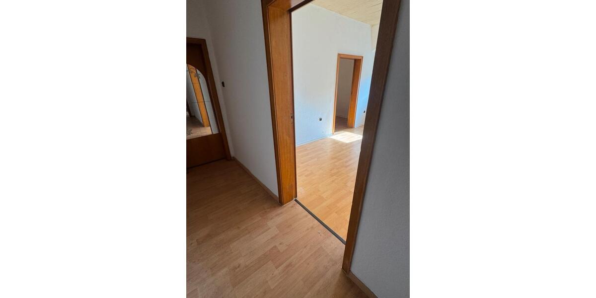 Etagenwohnung Duisburg Duisburg-Mitte - 2 Zimmer, 51 m&sup2;, 480&euro; | Angebot:25571238