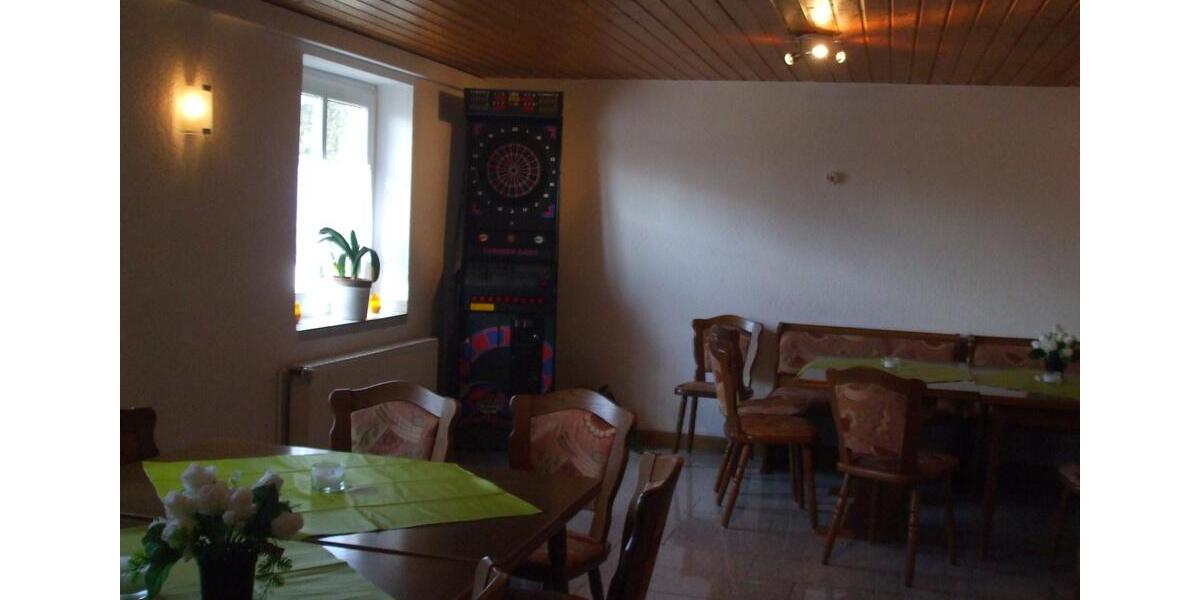 Schankwirtschaft mit Biergarten auf einem Campingplatz zu vermiet zimmer