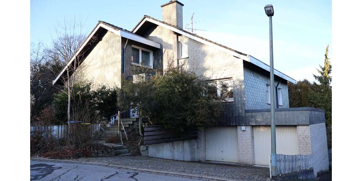 Einfamilienhaus Velbert Langenberg - 9 Zimmer, 250 m&sup2;, 595.000&euro; | Angebot:25571117