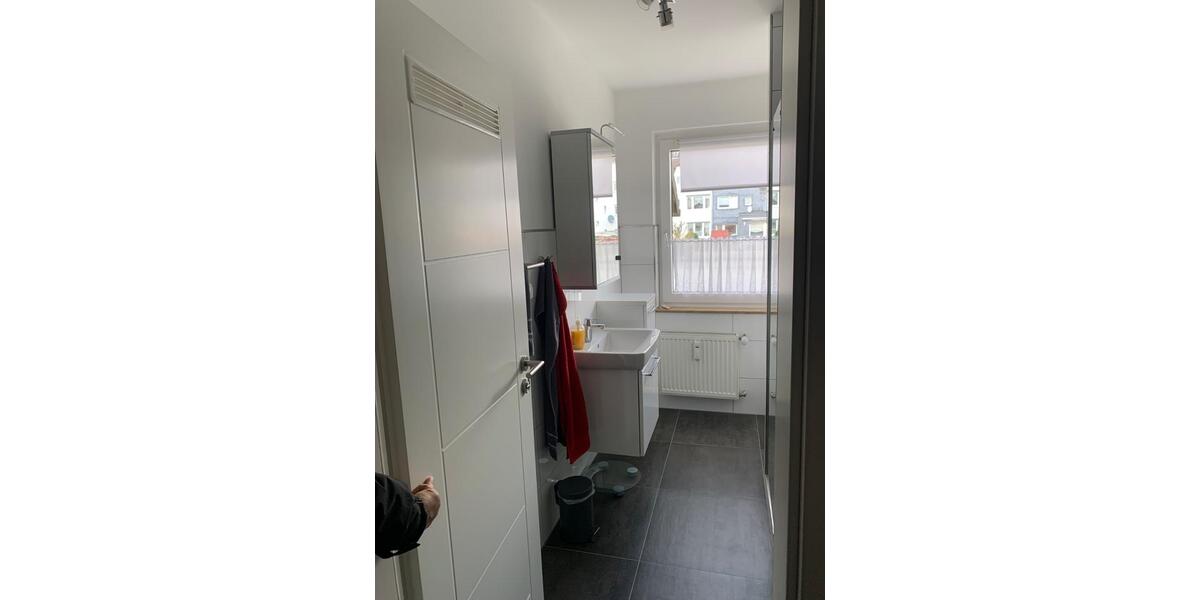 Etagenwohnung Velbert Velbert-Mitte - 2 Zimmer, 66 m&sup2;, 650&euro; | Angebot:25625215