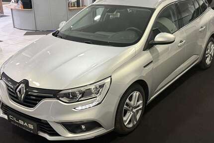 Renault Megane 52.208 km 15.900 &euro; Gelsenkirchen 45891