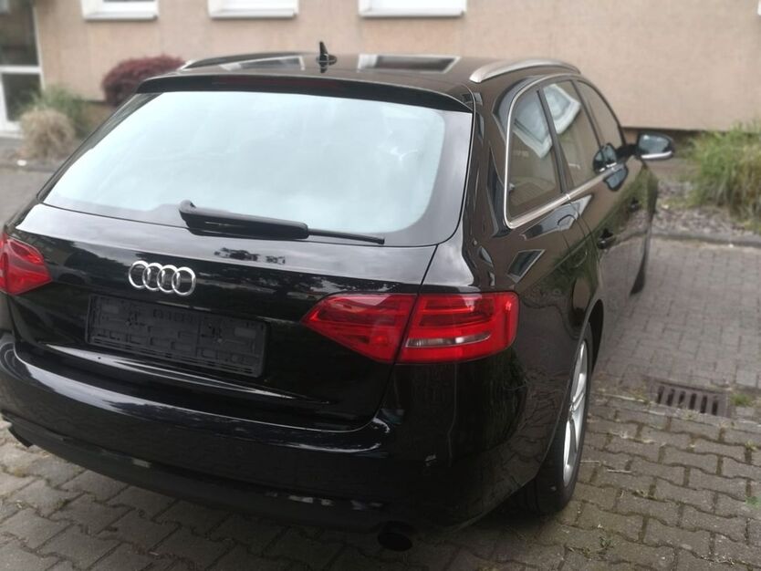 Audi A4 231.171 km 6.200 € Dortmund 44388