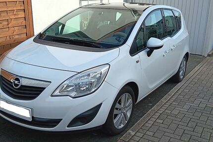 Opel Meriva 220.000 km 3.400 &euro; Bochum 44799
