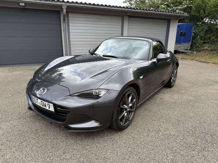 Mazda MX-5 198.000 km 13.900 € Recklinghausen 45659