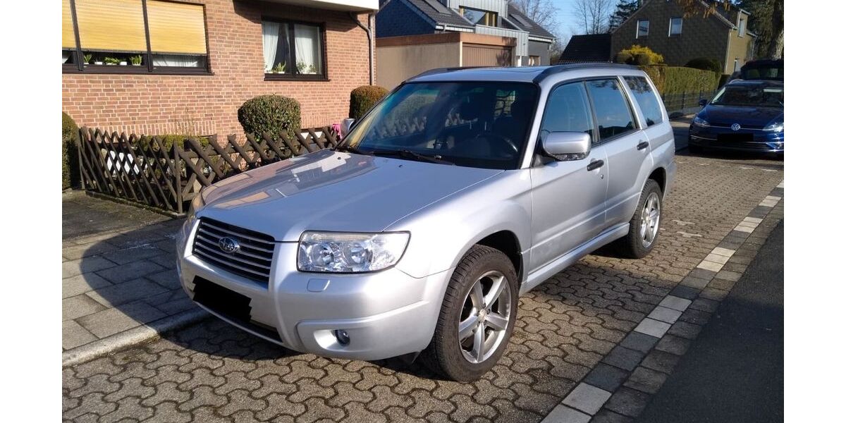 Subaru Forester 141.300 km 8.890 &euro; Mülheim an der Ruhr 45481