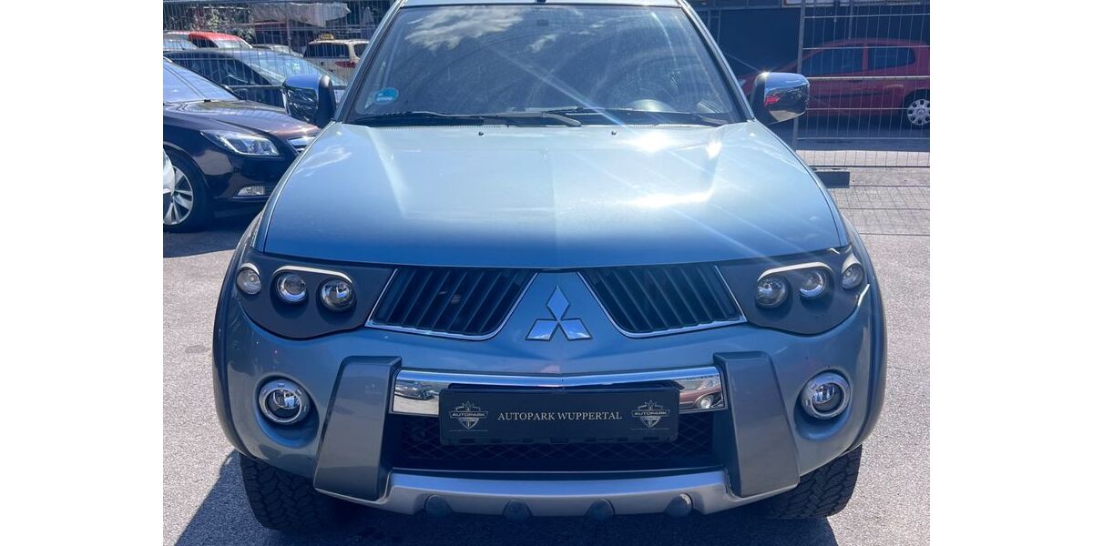 Mitsubishi L200 251.000 km 10.999 &euro; Wuppertal 42283
