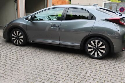 Honda Civic 206.500 km 6.900 &euro; Oberhausen 46149