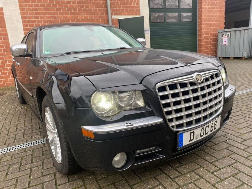 300C