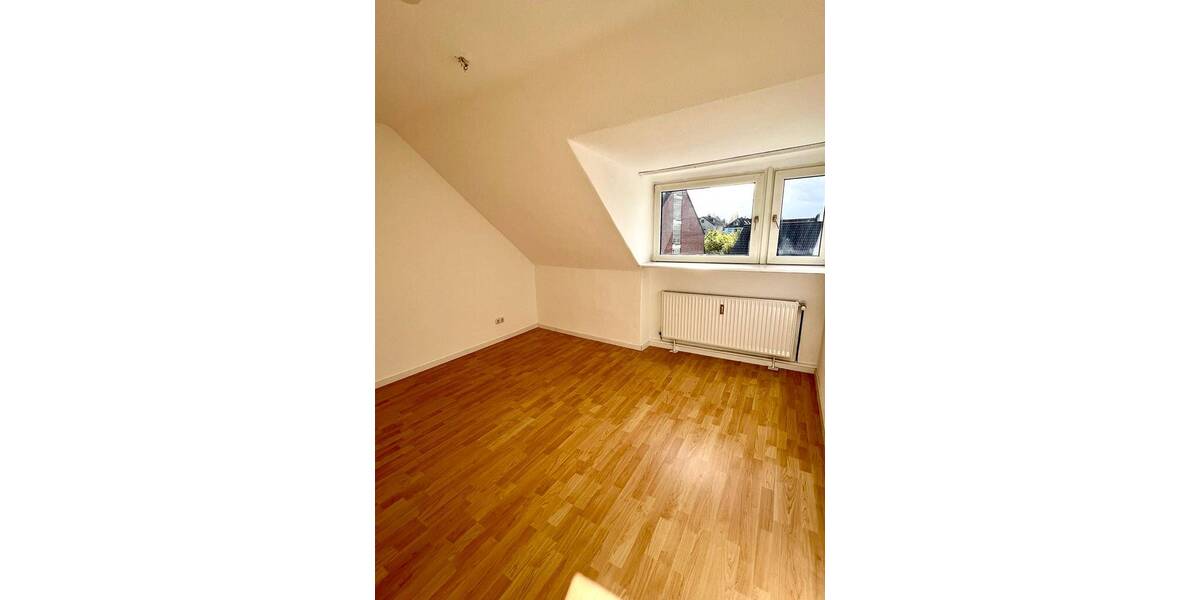 Etagenwohnung Essen Haarzopf - 3 Zimmer, 60 m&sup2;, 670&euro; | Angebot:25370982