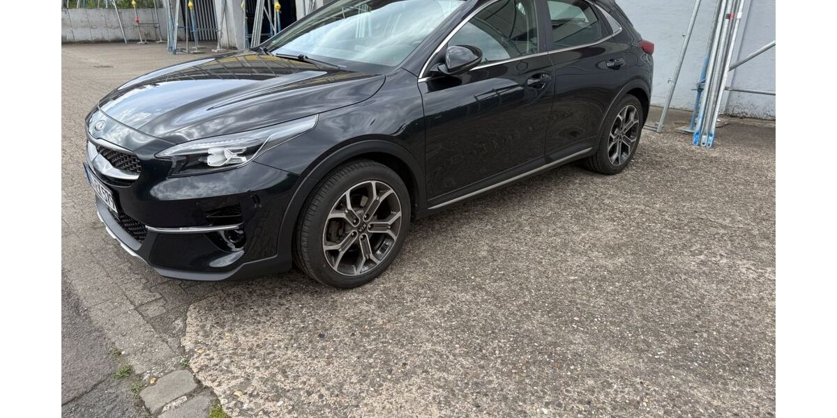 Kia XCeed 125.000 km 15.999 &euro; Dortmund 44459