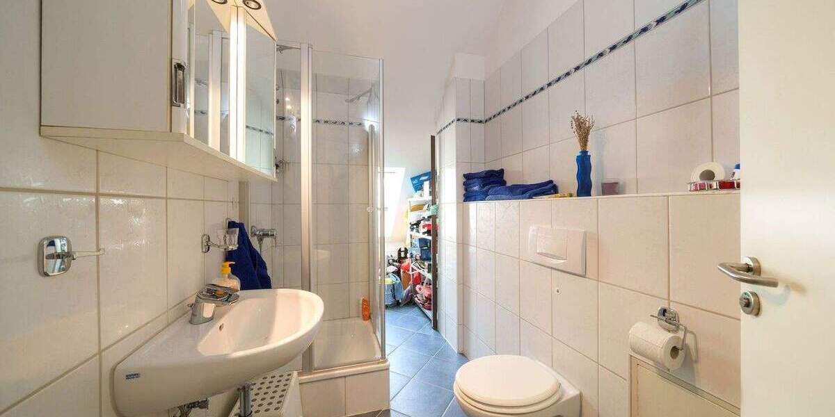 Etagenwohnung Bochum Dahlhausen - 8 Zimmer, 220 m&sup2;, 460.000&euro; | Angebot:24698531