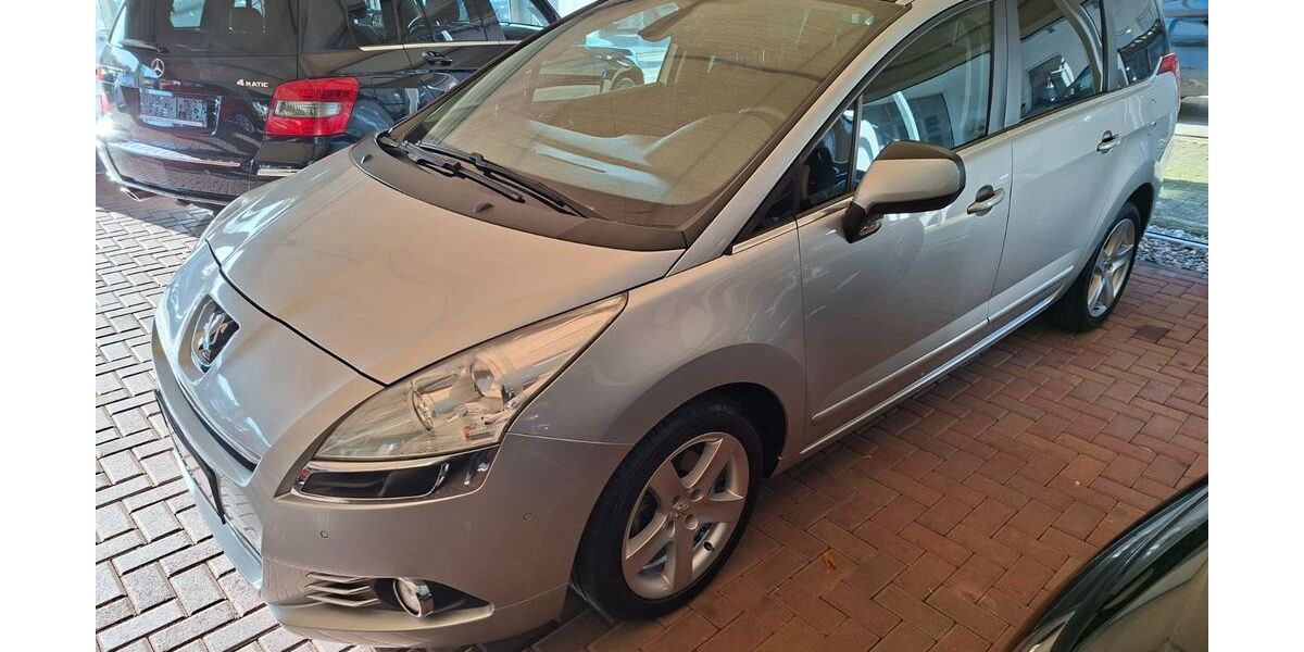 Peugeot 5008 152.800 km 4.750 &euro; Wülfrath 42489