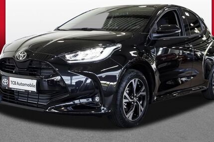 Toyota Yaris 1.010 km 27.489 &euro; Marl 45772