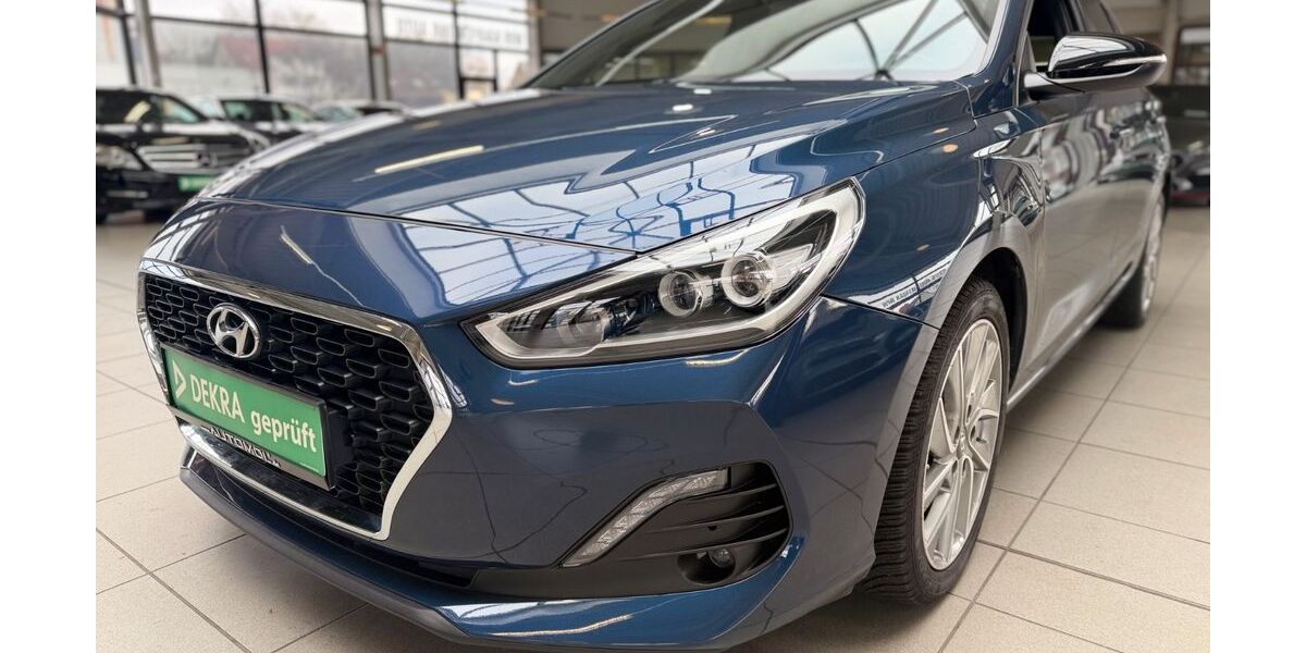 Hyundai i30 91.523 km 13.890 &euro; Bottrop 46236