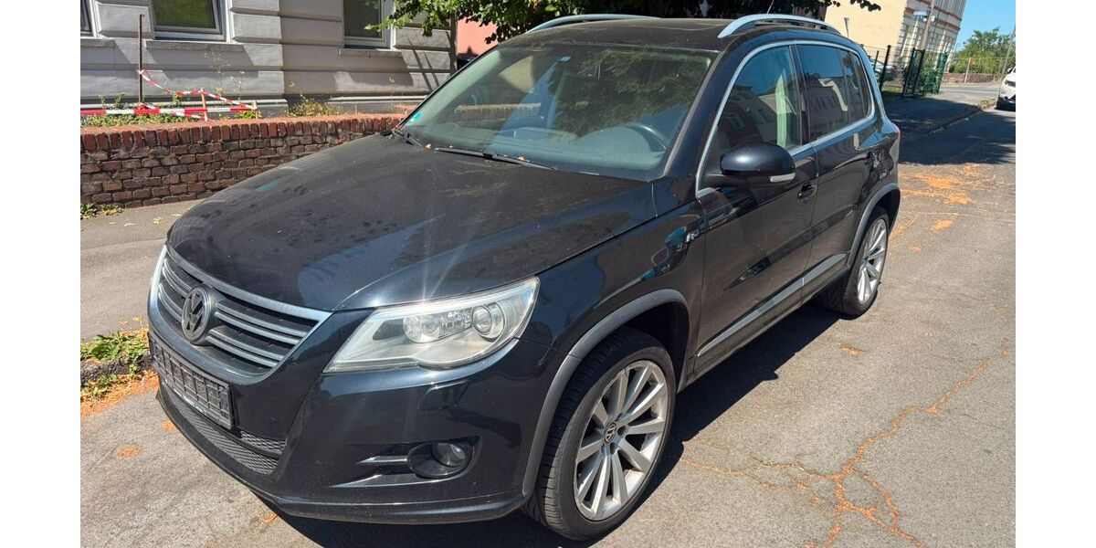 VW Tiguan 220.483 km 4.000 &euro; Dortmund 44147