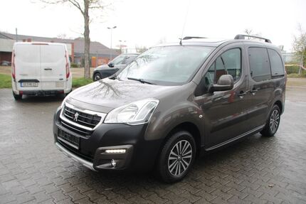 Peugeot Partner 221.700 km 6.490 &euro; Recklinghausen 45663