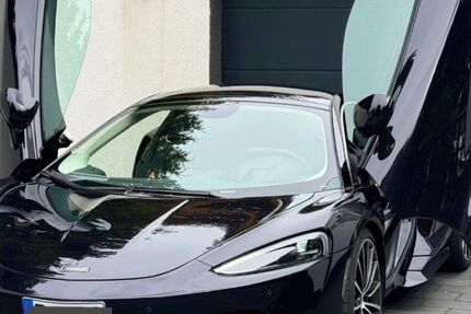 McLaren GT 37.000 km 138.500 &euro; Essen 45139