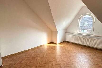 Wohnung Gelsenkirchen Erle - 3.5 Zimmer, 110 m&sup2;, 468&euro; | Angebot:27016952