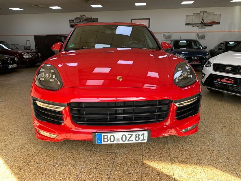 Porsche Cayenne 144.000 km 39.950 € Dortmund 44388