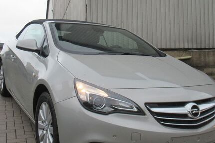 Opel Cascada 136.941 km 9.890 € Herne 44653