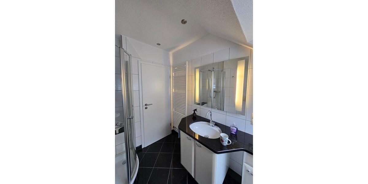 Dachgeschoßwohnung Wuppertal Eckbusch - 2 Zimmer, 60 m&sup2;, 620&euro; | Angebot:25407465