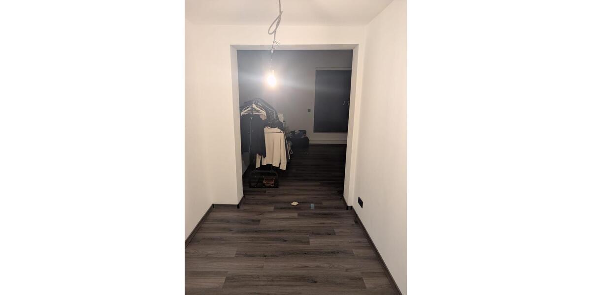 Kernsaniertes Reihenendhaus mit Garten, Garage & Stellplätzen 4 zimmer